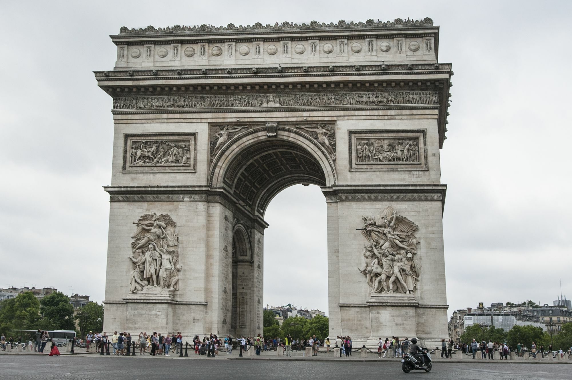 Champs Elysees - Lincoln Appartements Paris Bagian luar foto